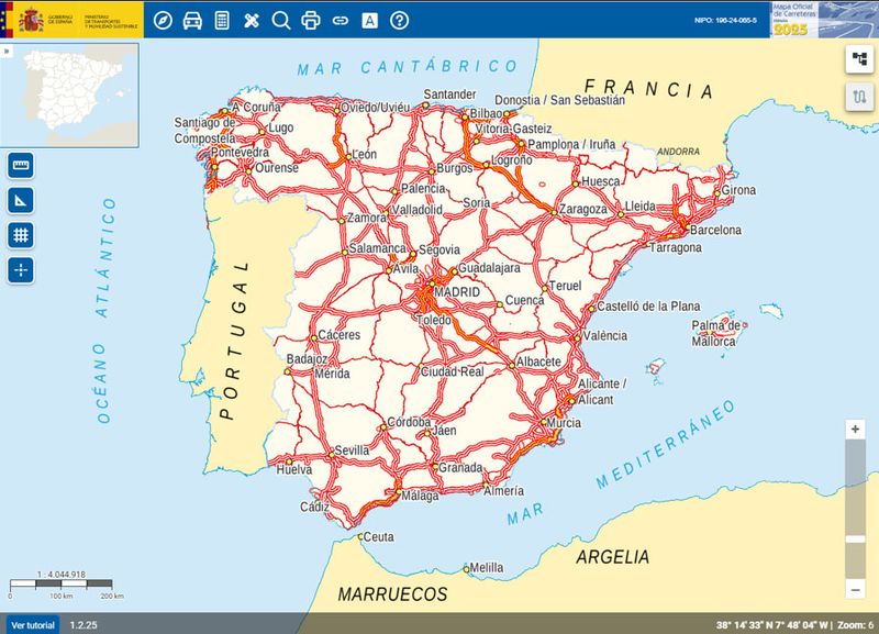 Archivo:Centro de Publicaciones.jpg